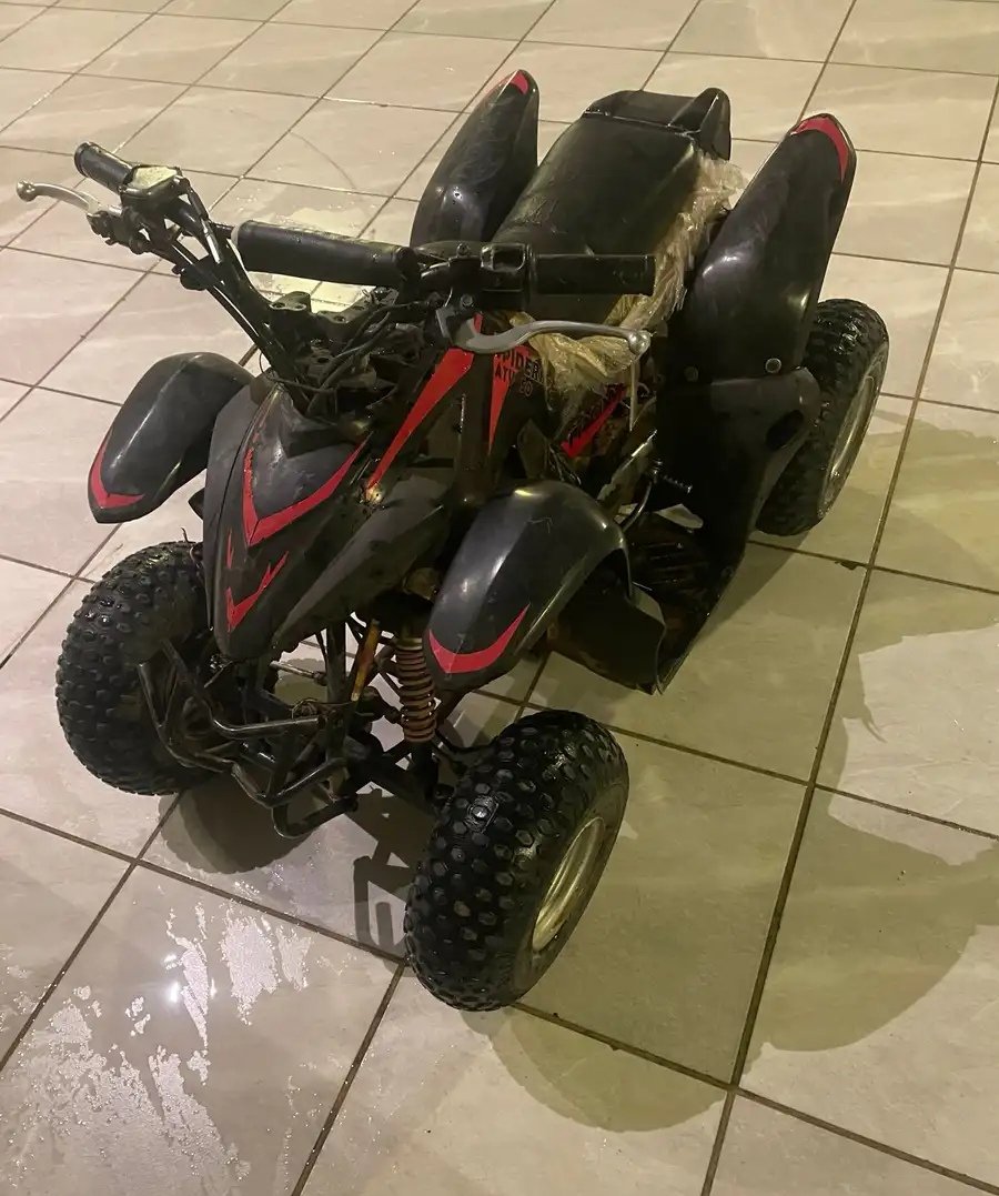 دباب وسيط مقاس 50السوم 1200