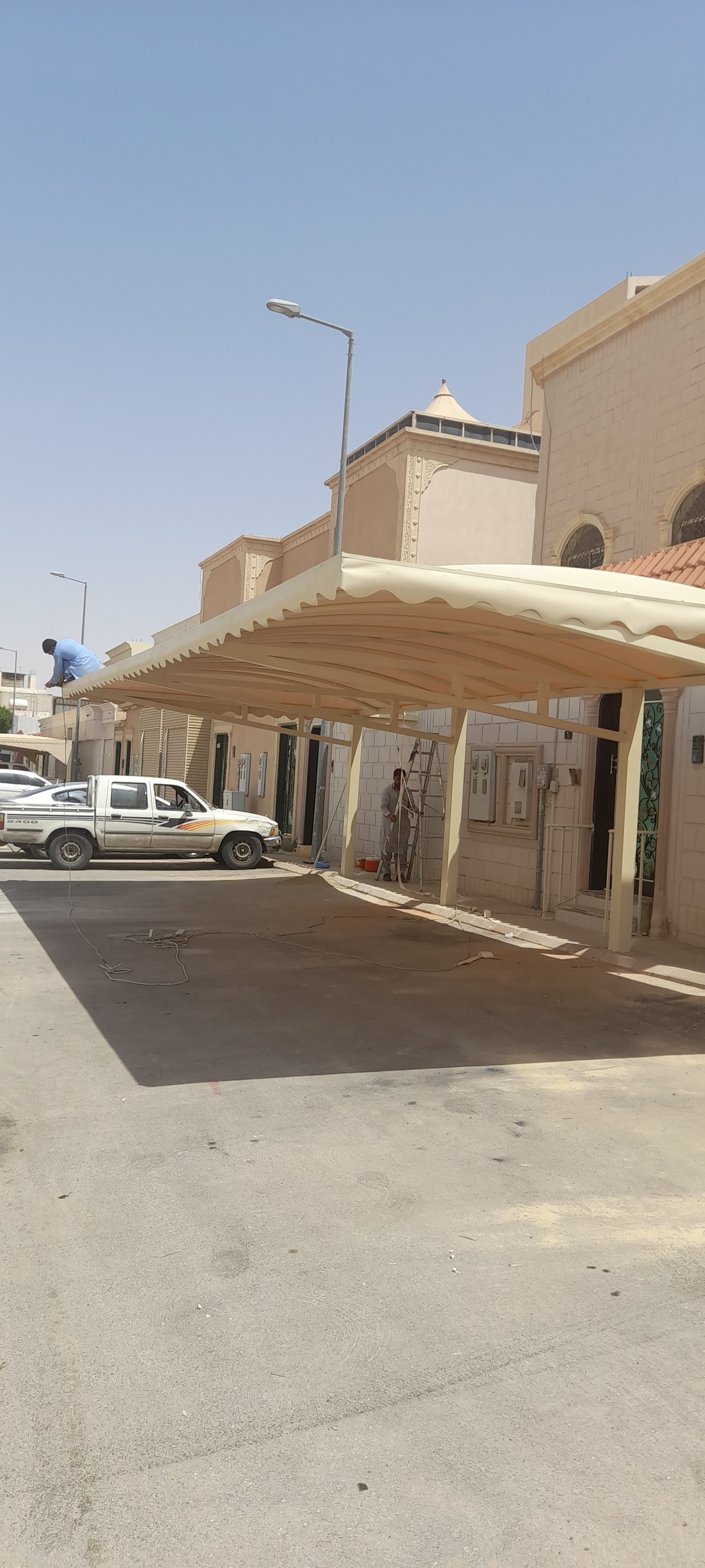 مظلات وسواتر برجولات خميس مشيط و ابهاء
