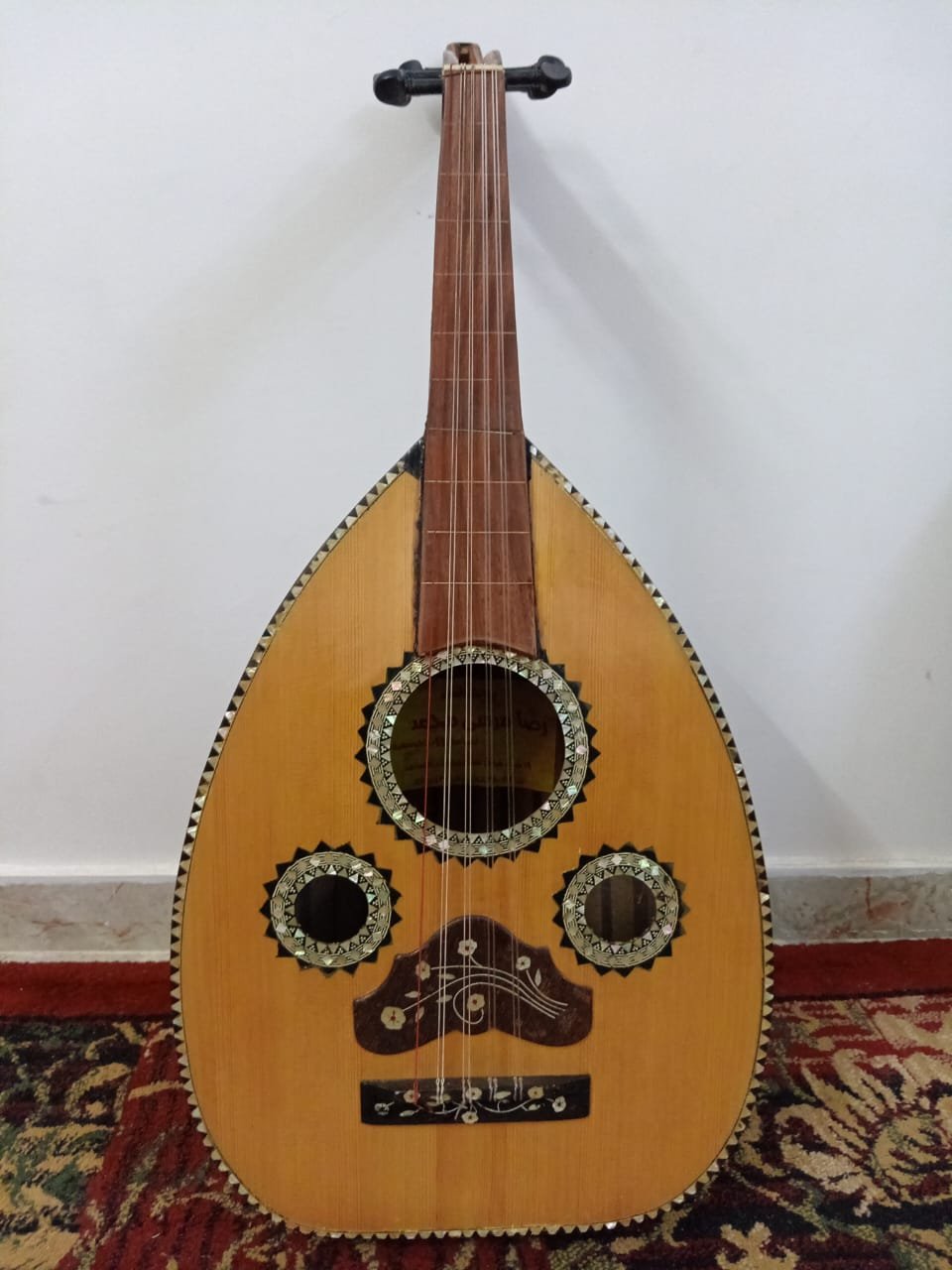 الاء موسيقية عود — صورة 1