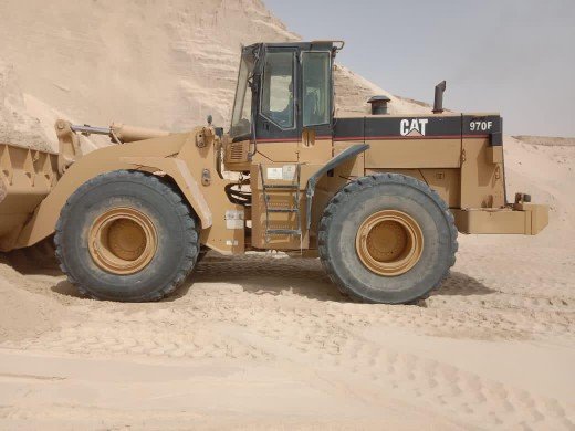 شيول قلاب تريله بكلين حفر دفن ترحيل للأيجار 