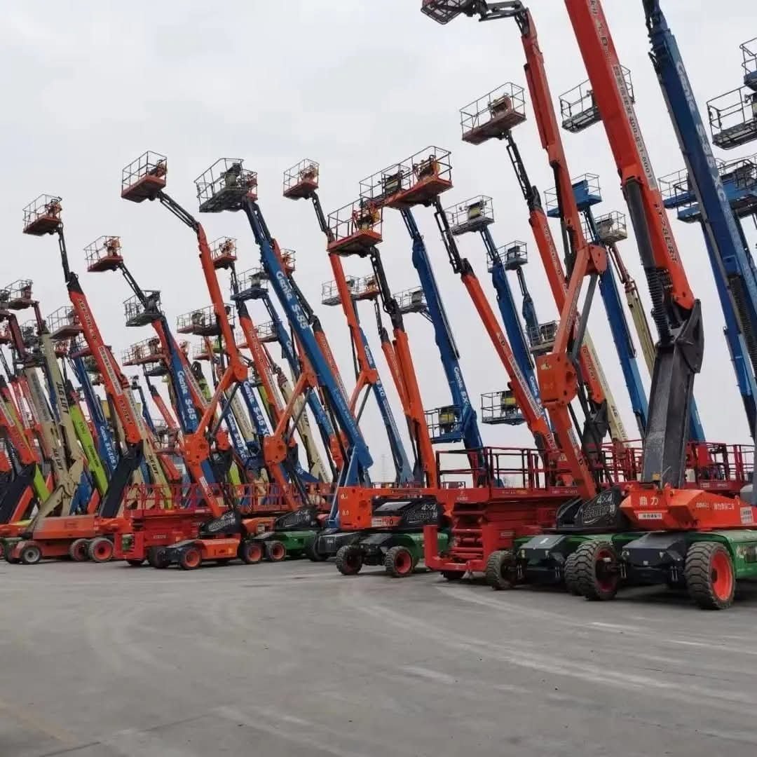 Manlifts 20m for the rental in Dammam
