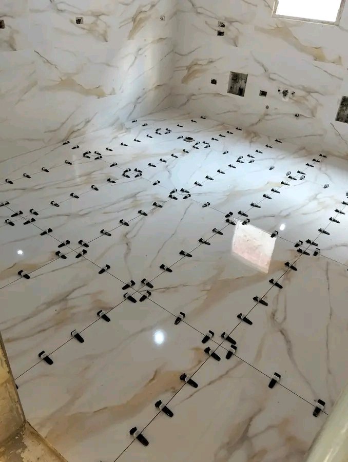 مقاول تشطيب عماير وشقق على المفتاح وتركيب البلاط والصيانات جميع عمان منازل — صورة 5