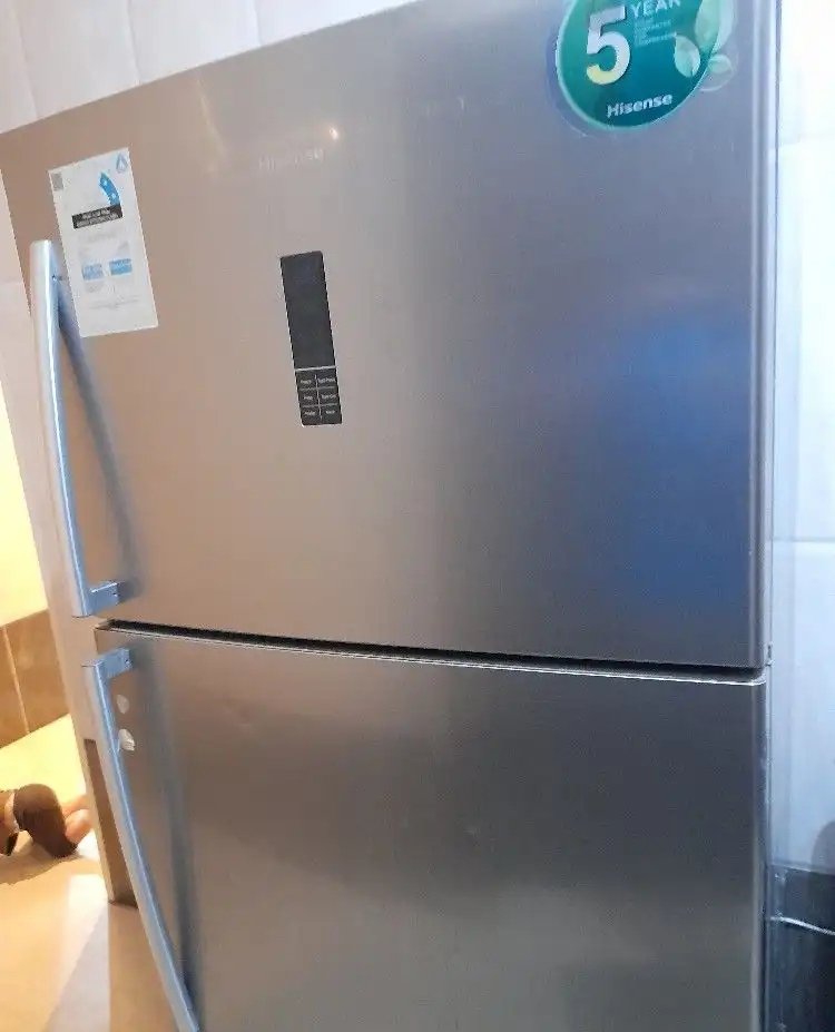 ثلاجه هايسنس 18 قدم استعمال خفيف ب 450