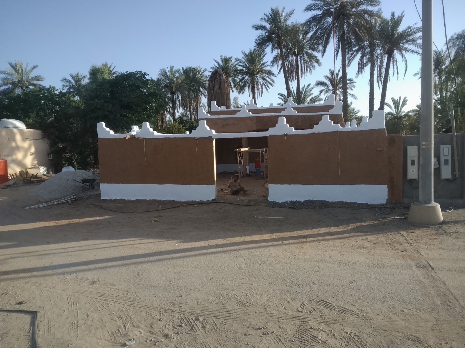 بيوت اطين مقاوال من الأساس وترميم اتوصل 0507133880