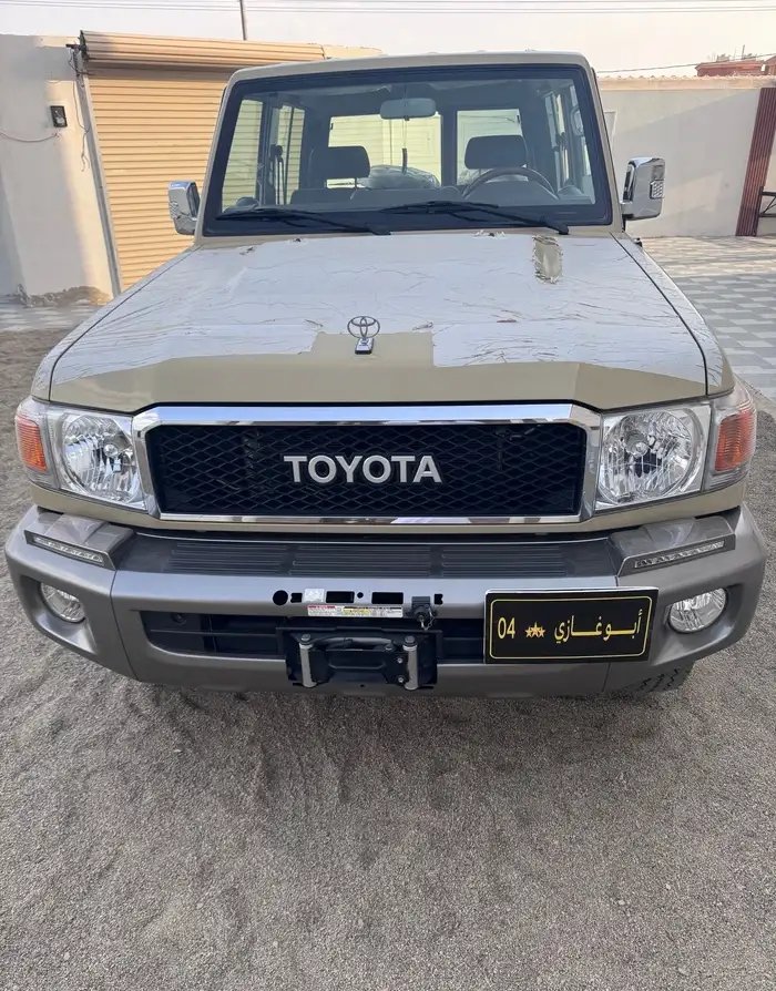 تويوتا ربع موديل 2016 للبيع
