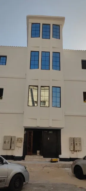 ورشه الالمنيوم وزجاج سكريت وأبواب كلادنيج 0575389432