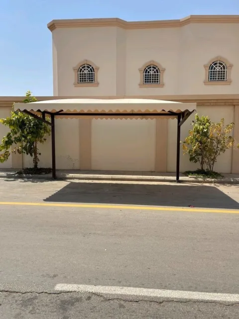 مقاول مضلات وسواتر وبرجولات وهناجر وتحويشات اراضي صناعت الخضريه الدمام 
تركيب سريع وضمان أسعار خاصه لتواصل ع 0509067003