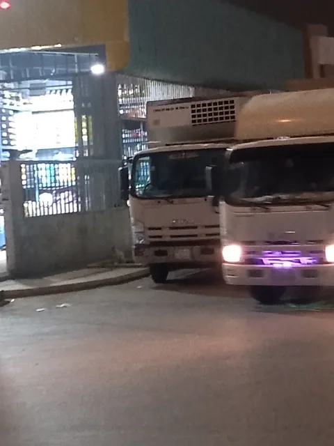 دينا تخلص من الاثاث القديم بالرياض حي الياسمين 0537219488