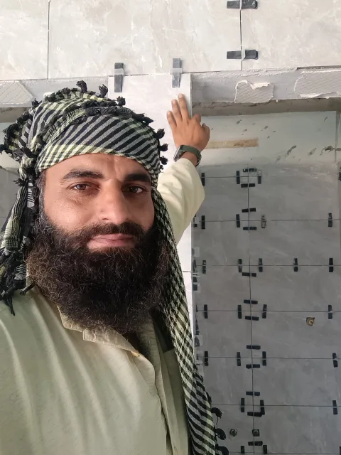 بلاط سيراميك