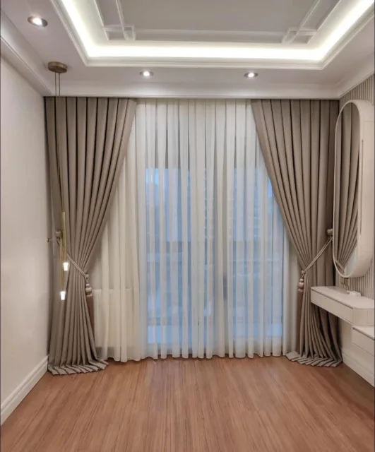 ستاير حديثه