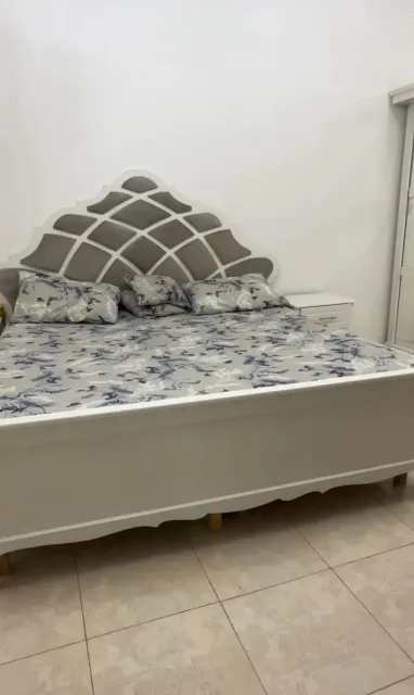 اثاث للبيع